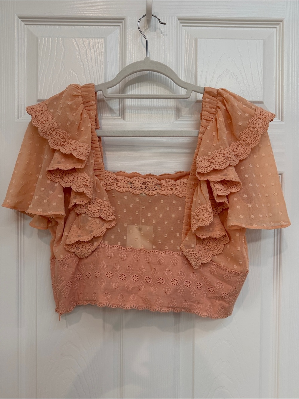 Hope & Ivy Broderie Frill Sleeve Peach Crop Top - Picture 4 of 14